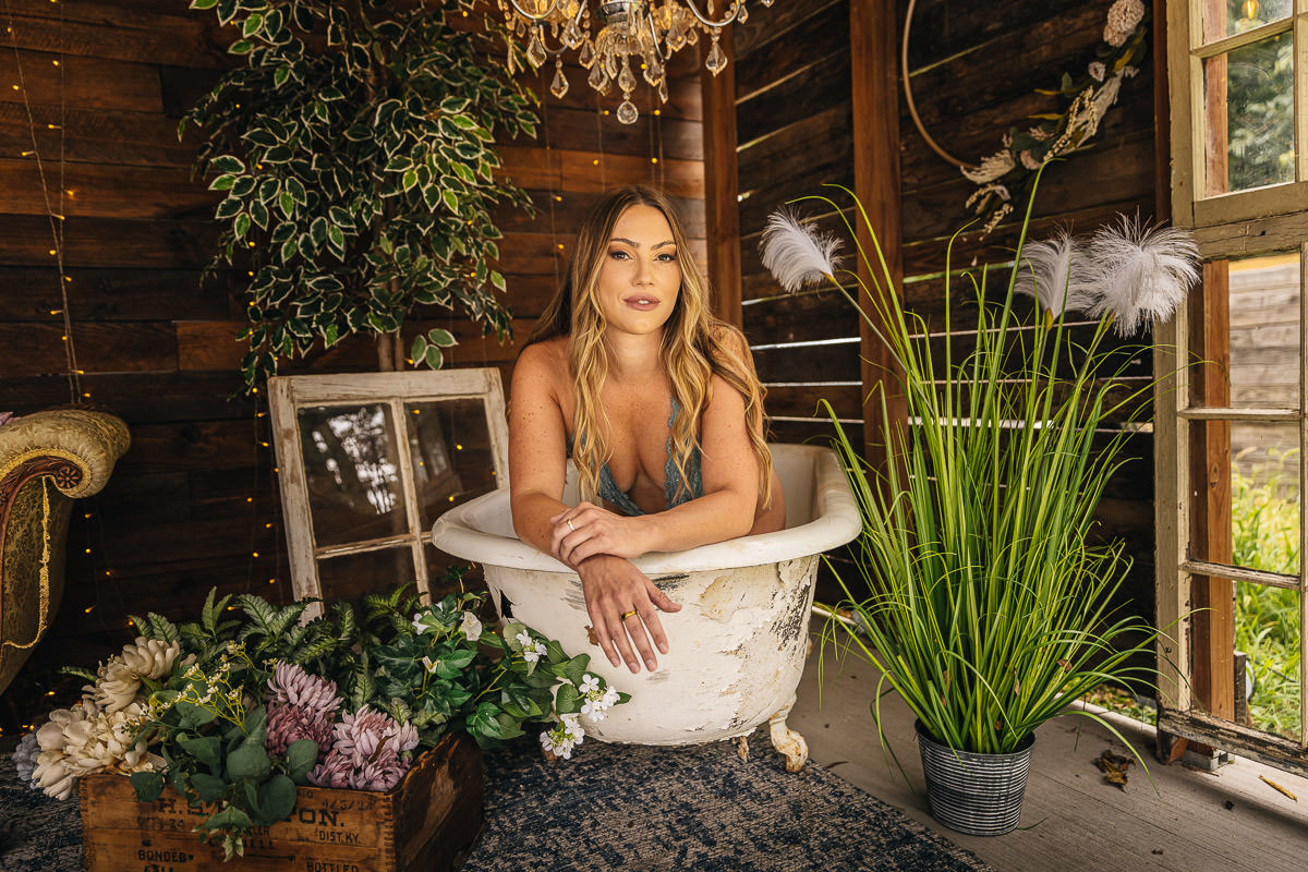 Rustic Boho Boudoir Bathtub