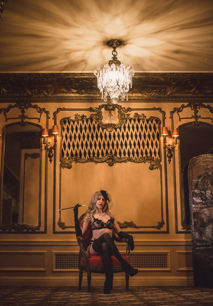 st louis fox theater boudoir session 6